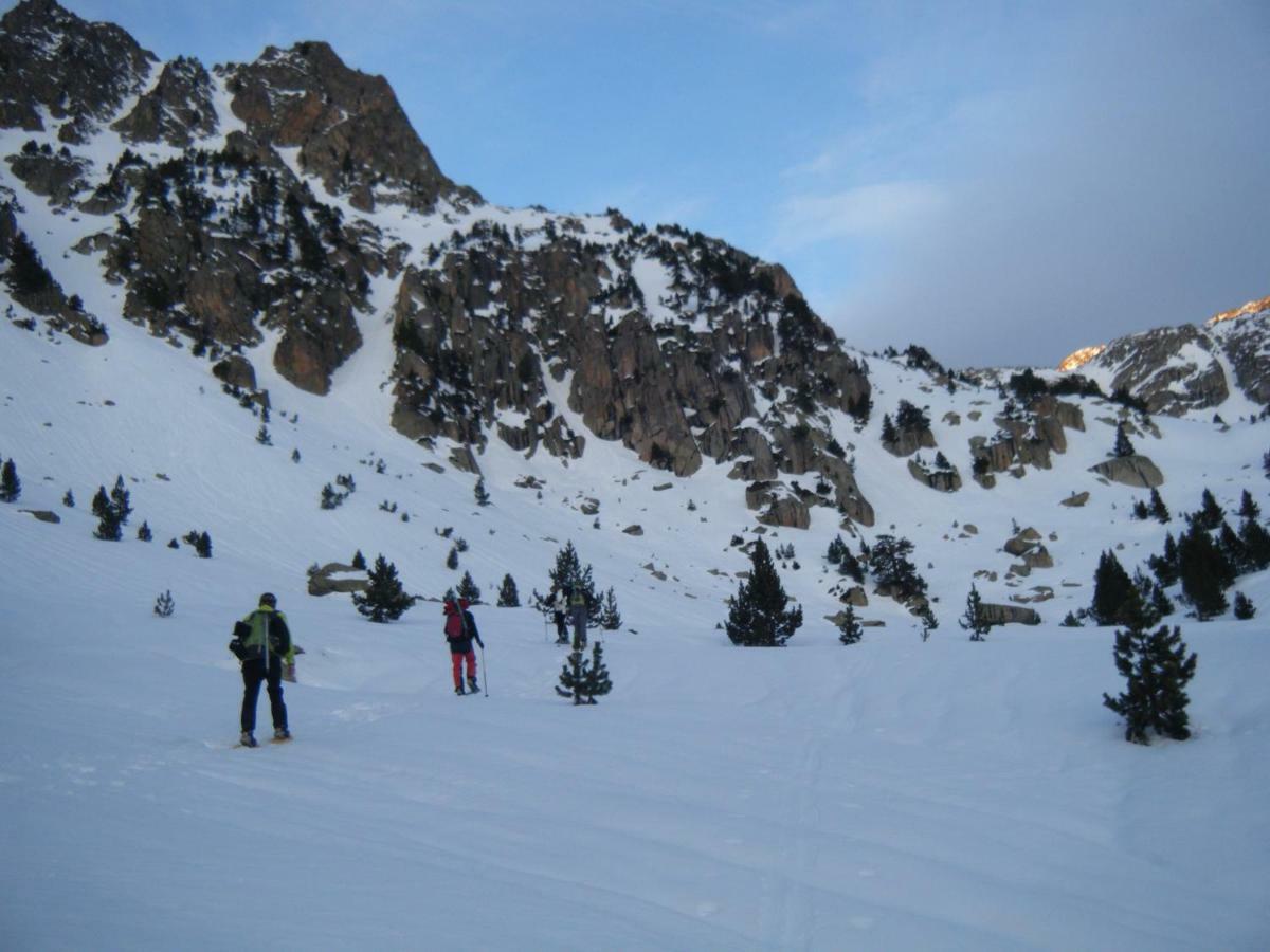 Amaroq Explorers Basecamp Тремп Экстерьер фото
