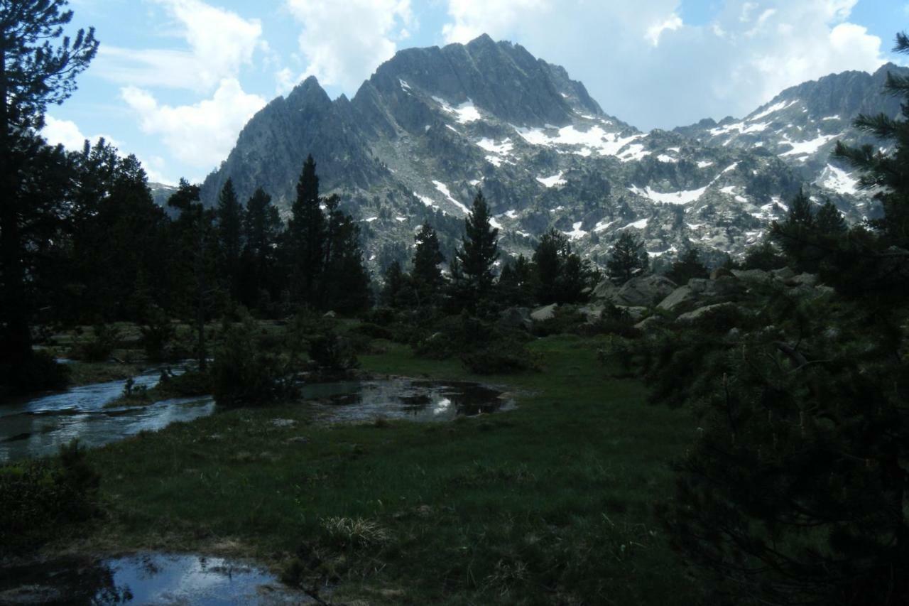 Amaroq Explorers Basecamp Тремп Экстерьер фото